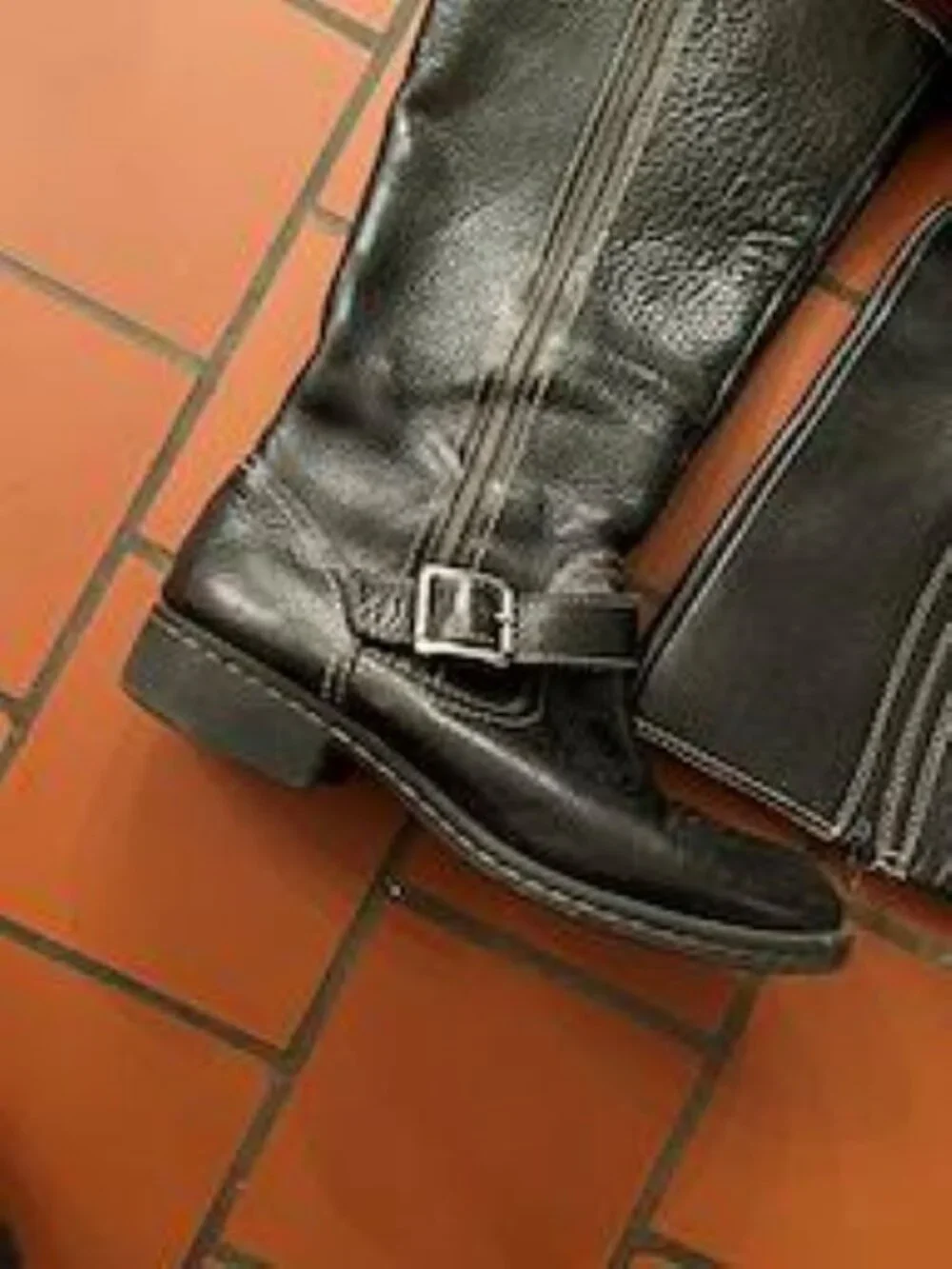 Comfortiva Black Leather Riding Boots Women’s Side Zip Buckle Sz 10 Wide